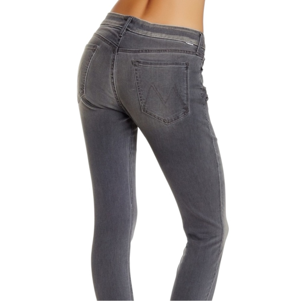 MOTHER “Looker Ankle Fray” Jeans in Deep Voodoo (gray) Size 26 - Picture 5 of 10